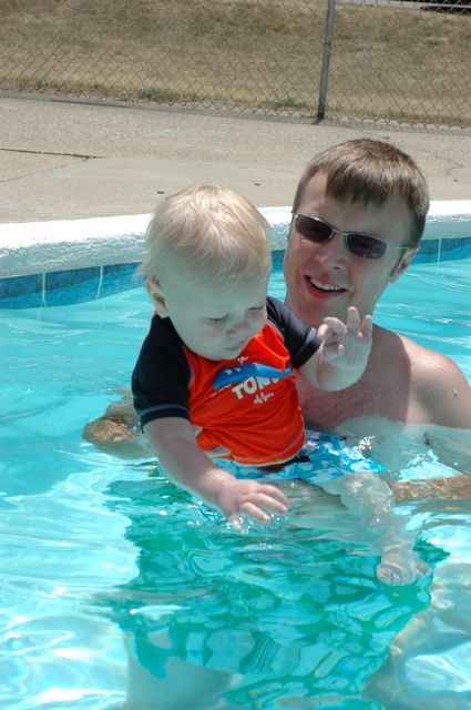 June 23 Marcus, Amy, & Twins at Pool