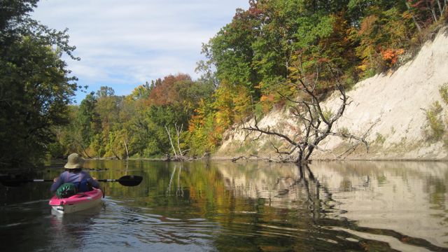 Oct 2 Kayak Scenery Krys & Tara