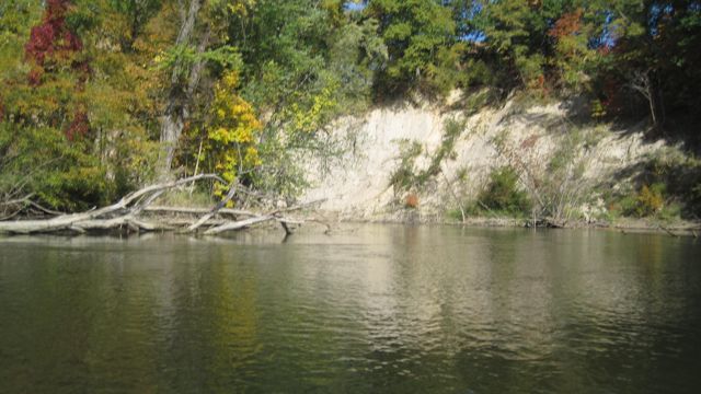 Oct 2 Kayak Scenery Krys & Tara